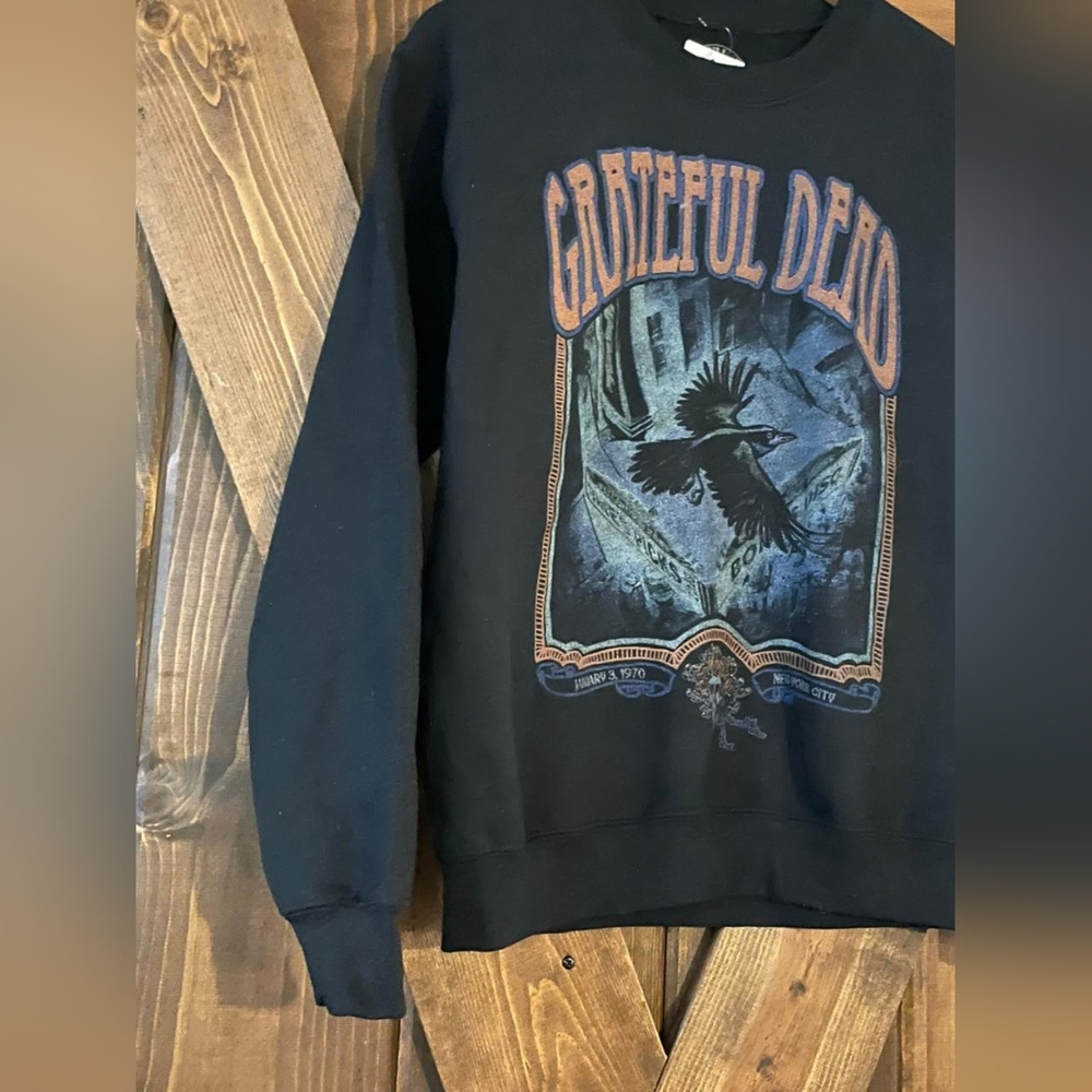 NWT Grateful Dead Black Graphic Sweater - Picture 3 of 6